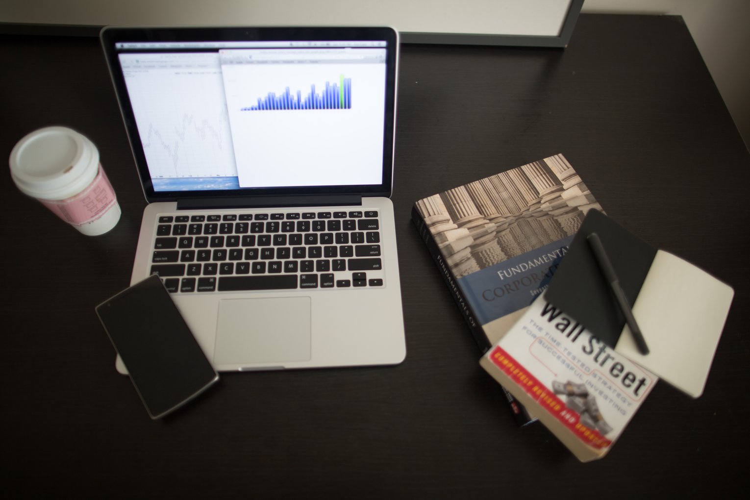 A 6-Step Guide on How to Transition From Accounting to Tech